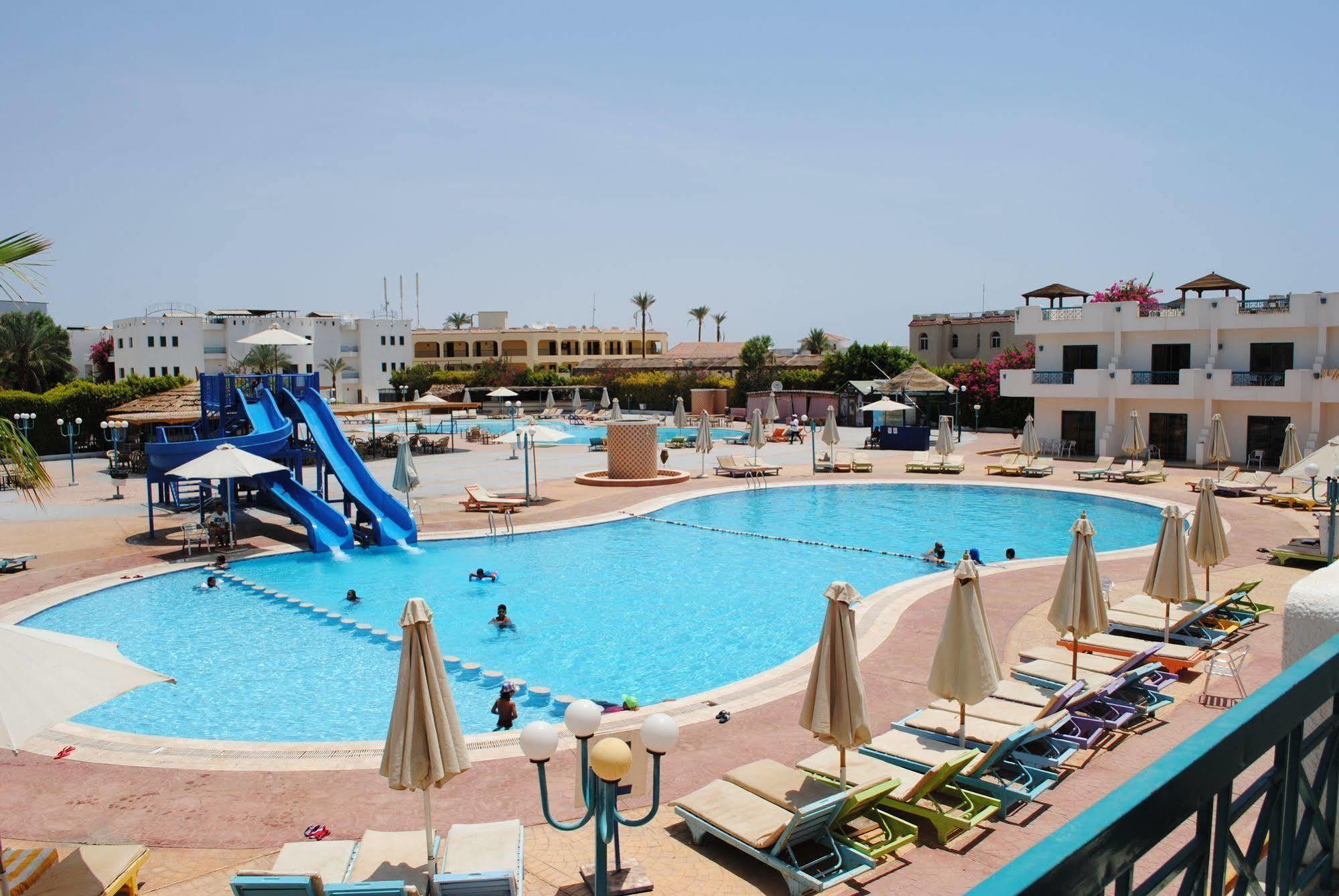 Sharm Cliff Resort Exterior photo